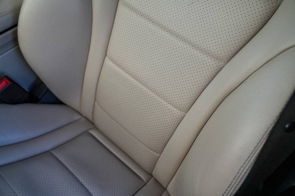 Used 2017 Mercedes-Benz C 300 Sedan image 23