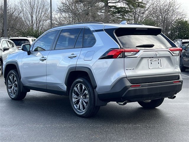 Used 2025 Toyota RAV4 XLE Premium image 35