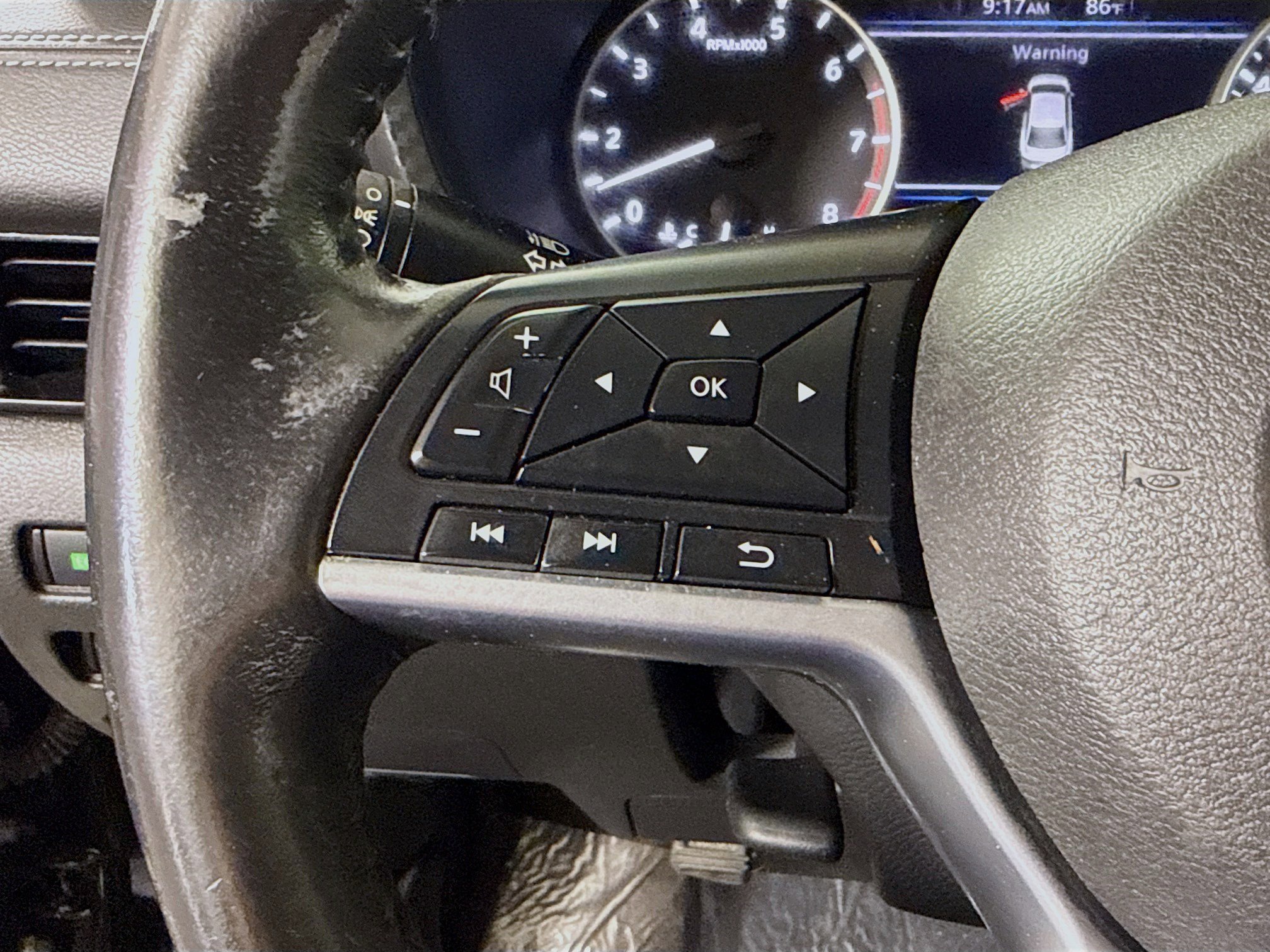 Used 2021 Nissan Sentra SV image 14