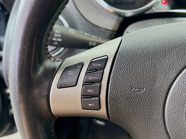 Used 2008 Pontiac Solstice GXP w/ Premium Package RWD image 12