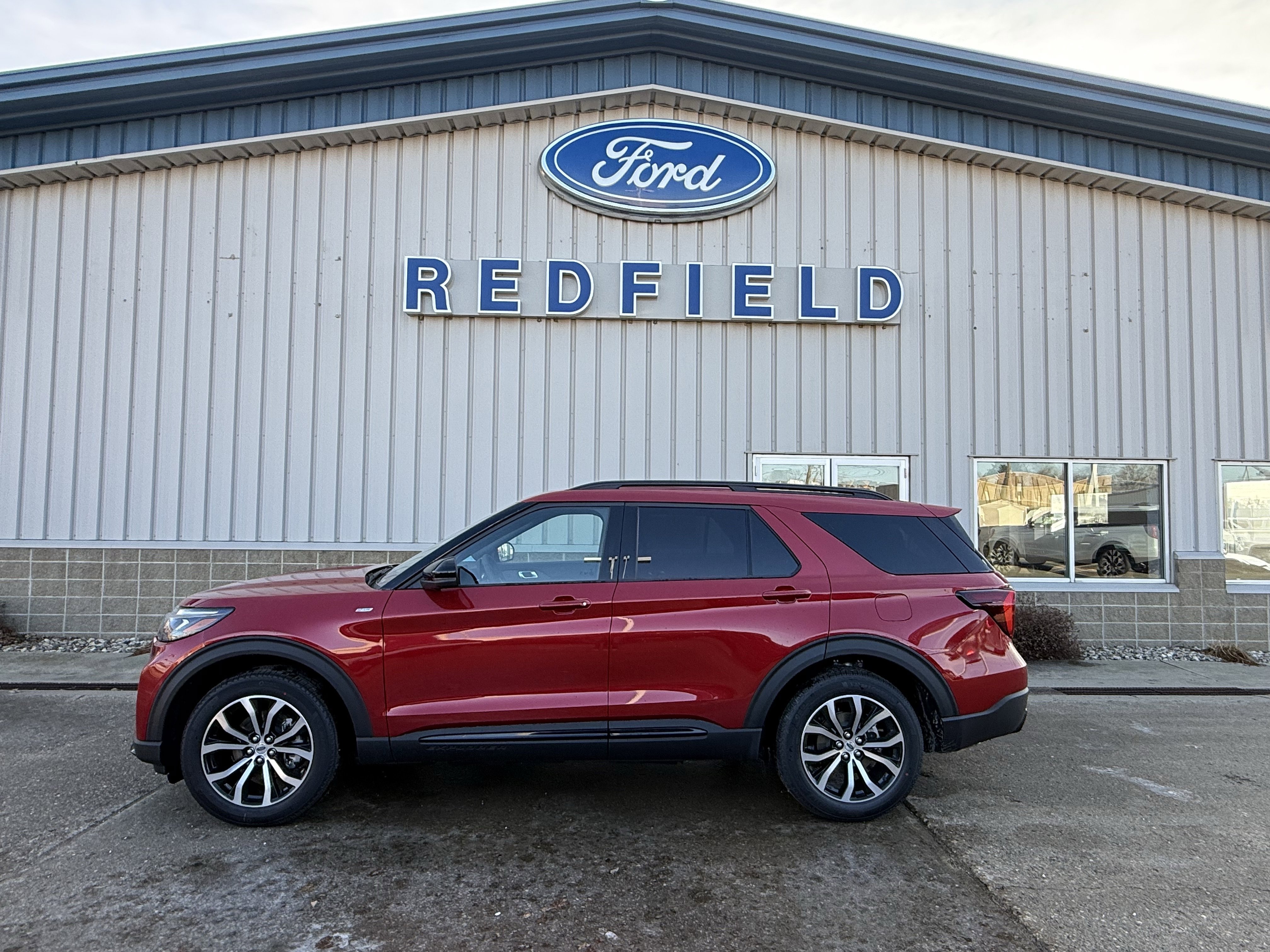 New 2026 Ford Explorer ST-Line