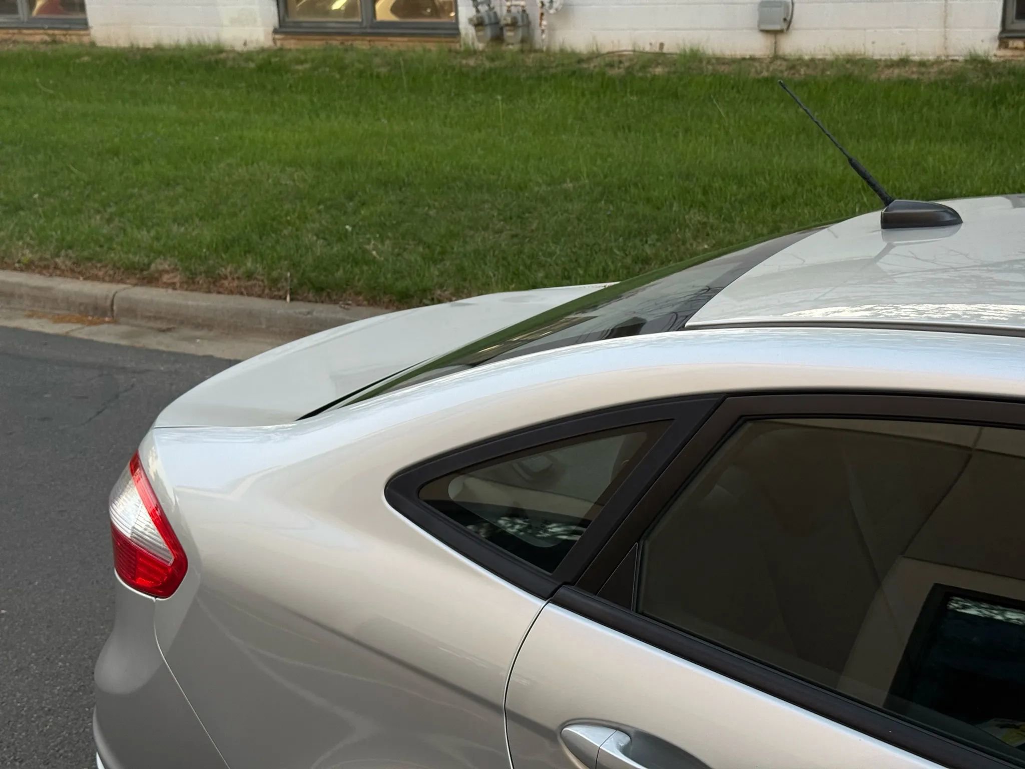 Used 2015 Ford Fiesta S image 12