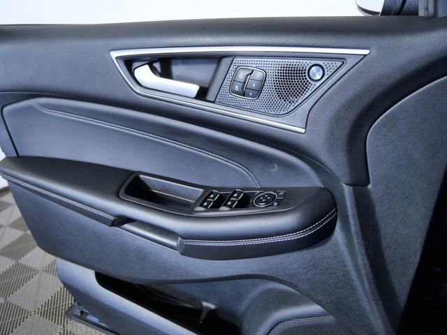 Certified 2023 Ford Edge Titanium w/ Class II Trailer Tow Package AWD/4WD image 24