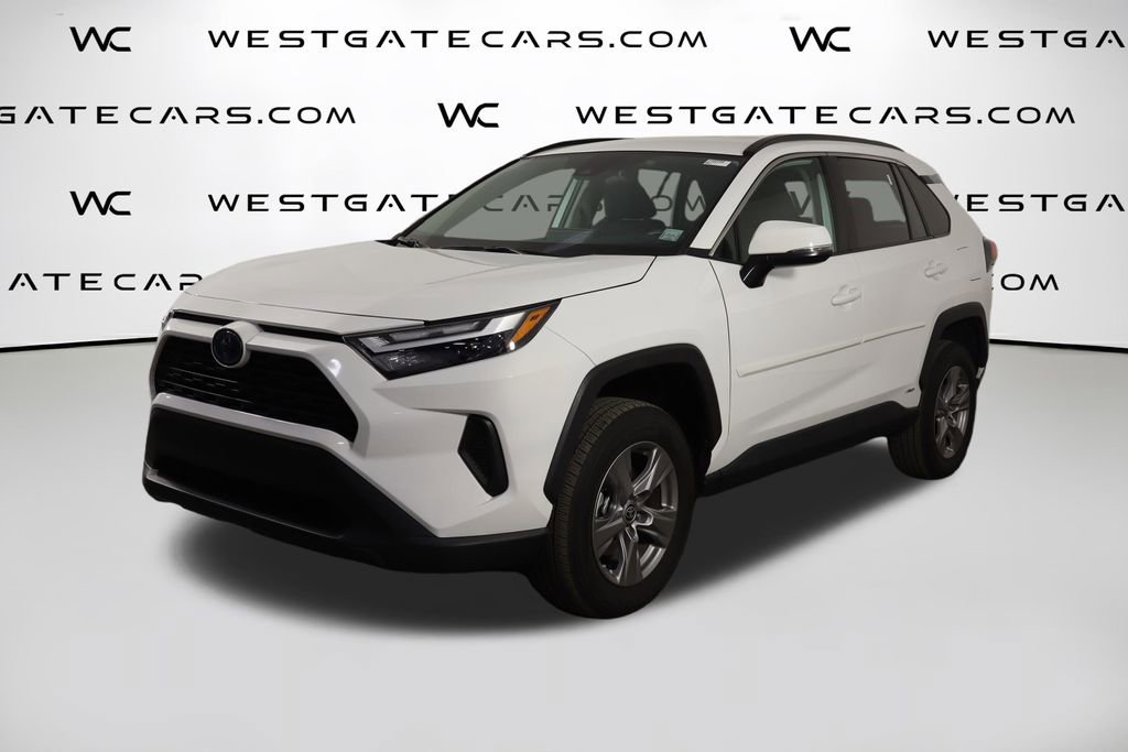 Used 2024 Toyota RAV4 LE AWD/4WD image 1