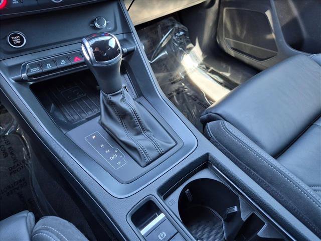 Used 2021 Audi Q3 2.0T Premium Plus w/ Premium Plus Package AWD/4WD image 12