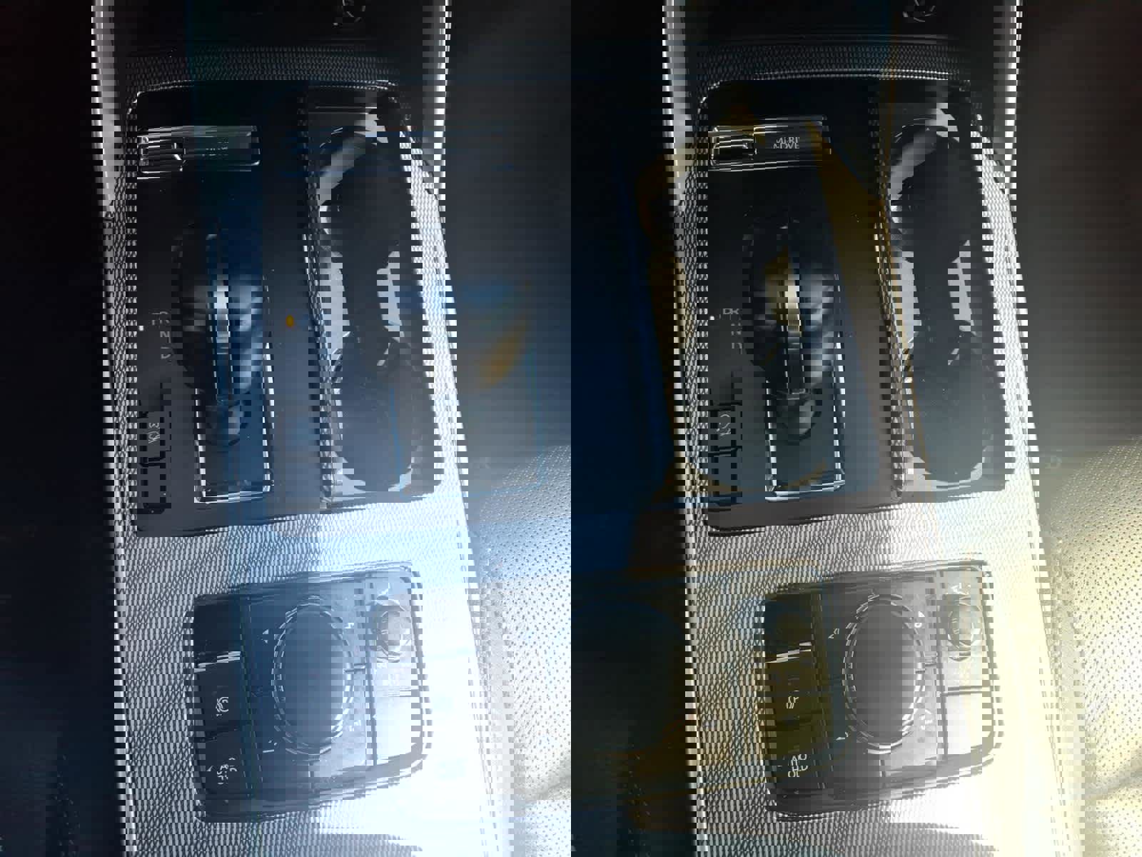 Used 2024 MAZDA CX-90 3.3 Turbo w/ Premium Package image 12