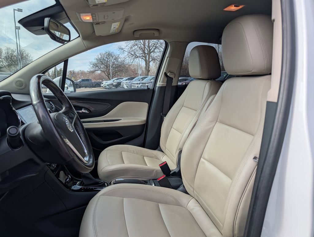 Used 2019 Buick Encore Essence w/ Safety Package II image 4