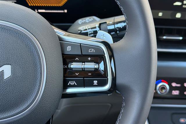 New 2026 Kia Carnival LXS FWD image 29