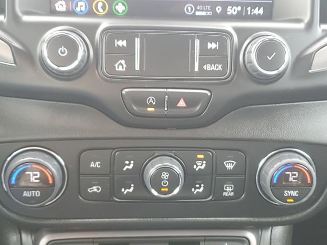 Used 2023 GMC Terrain AT4 image 22