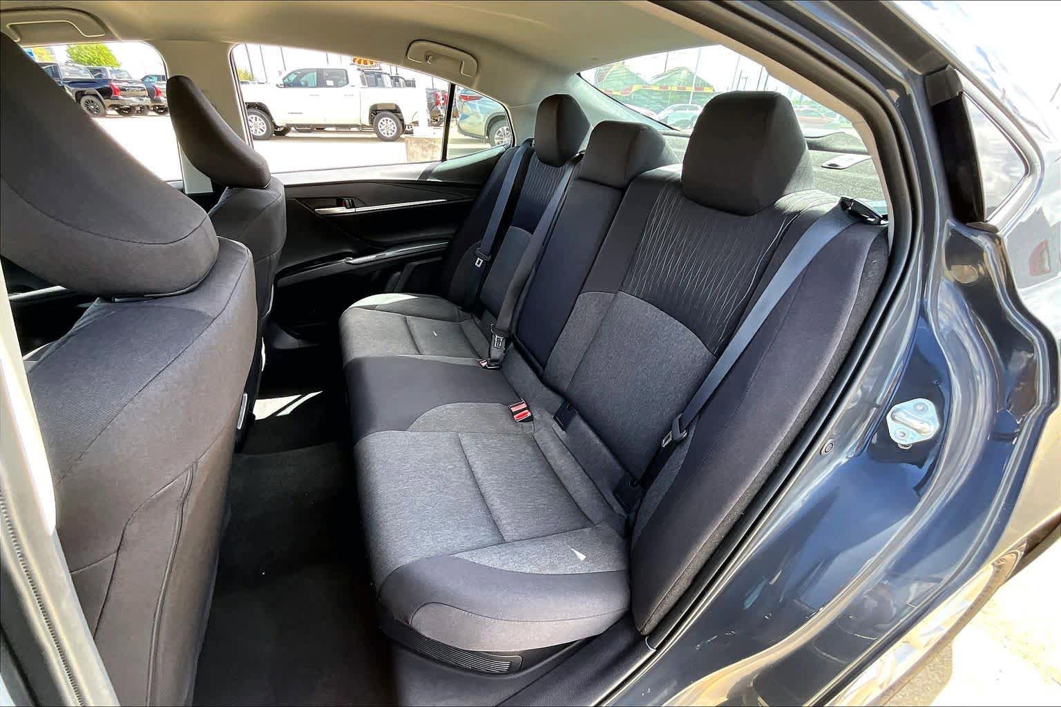 Used 2025 Toyota Camry LE FWD image 20