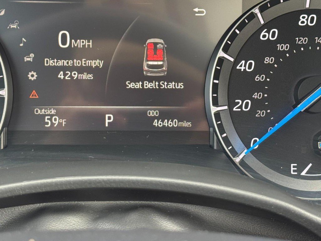 Used 2021 Toyota Highlander XLE AWD/4WD image 30