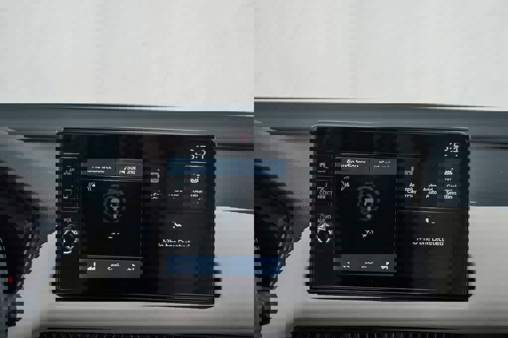 New 2026 Honda HR-V LX image 15