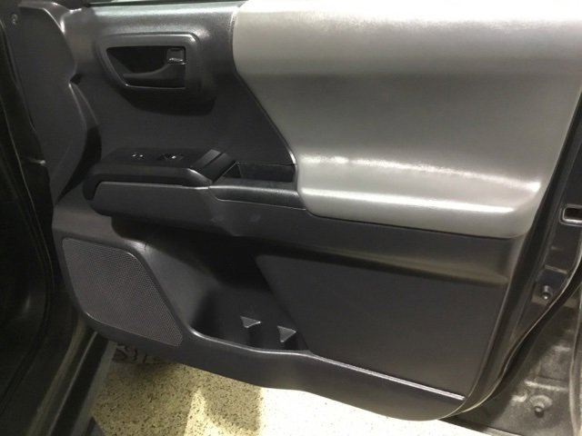 Used 2022 Toyota Tacoma SR image 48