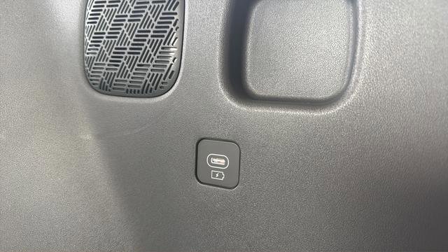 Used 2026 Kia EV9 Wind image 29