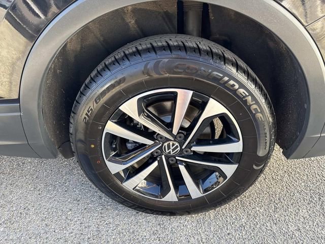 Certified 2022 Volkswagen Tiguan S w/ Driver Assistance Package image 6