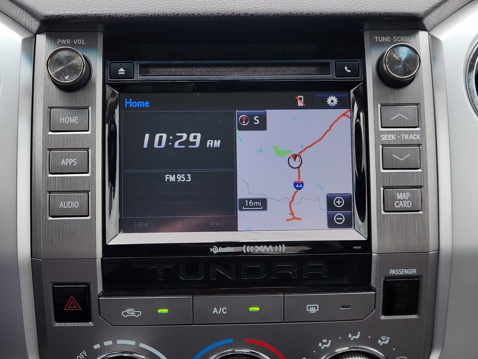 Used 2017 Toyota Tundra SR5 AWD/4WD image 21