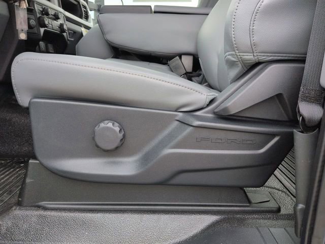 New 2026 Ford F250 XL w/ XL Chrome Package image 20