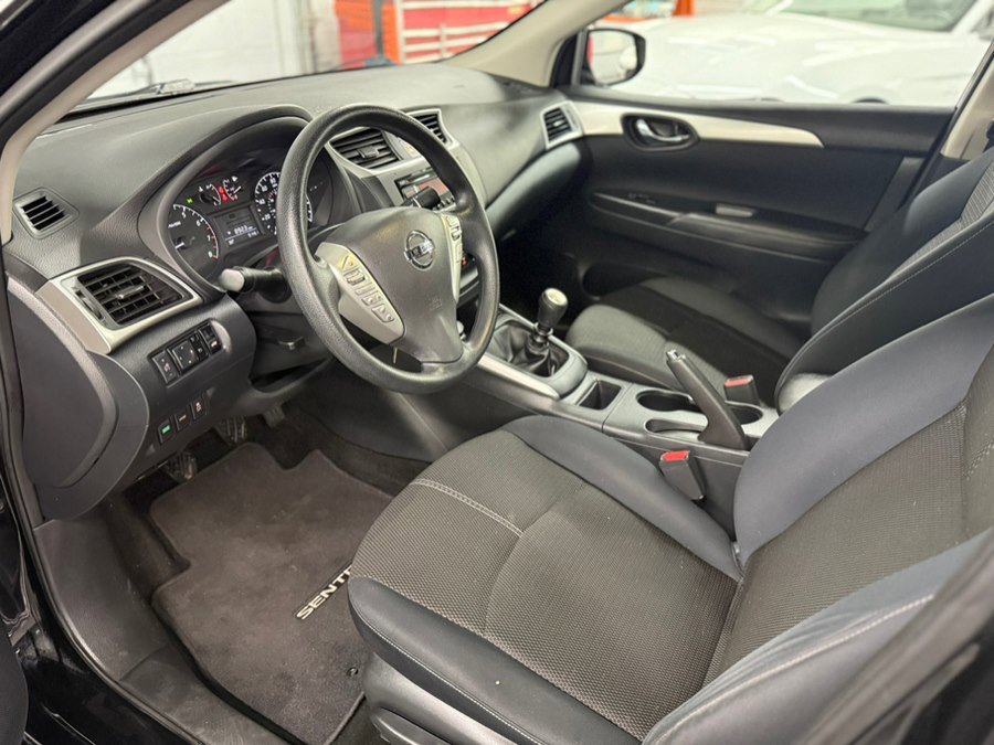 Used 2017 Nissan Sentra S image 16