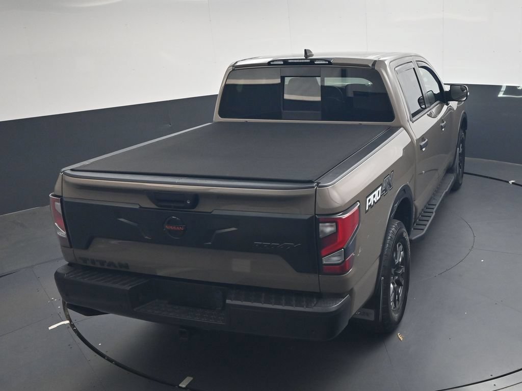 Used 2022 Nissan Titan PRO-4X w/ Pro-4x Convenience Package AWD/4WD image 32