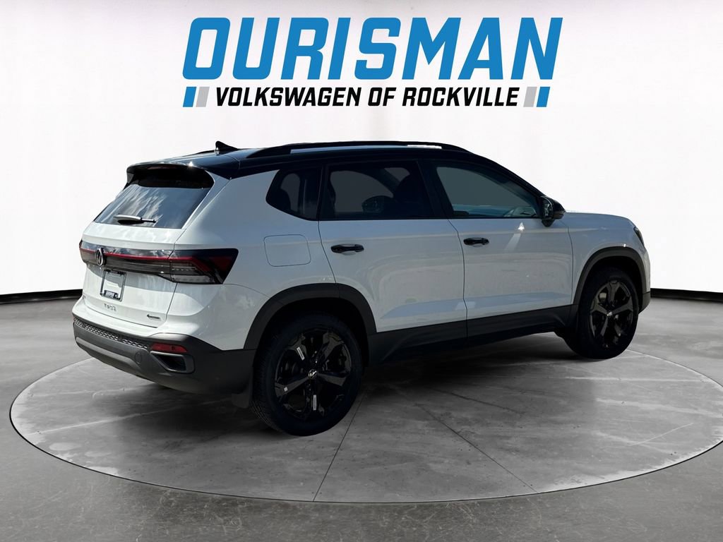 New 2025 Volkswagen Taos SE image 6