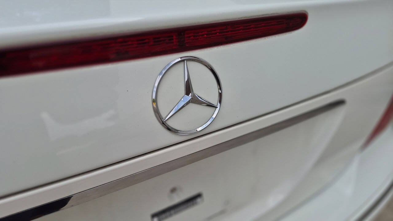 Used 2005 Mercedes-Benz E 500 Sedan image 21