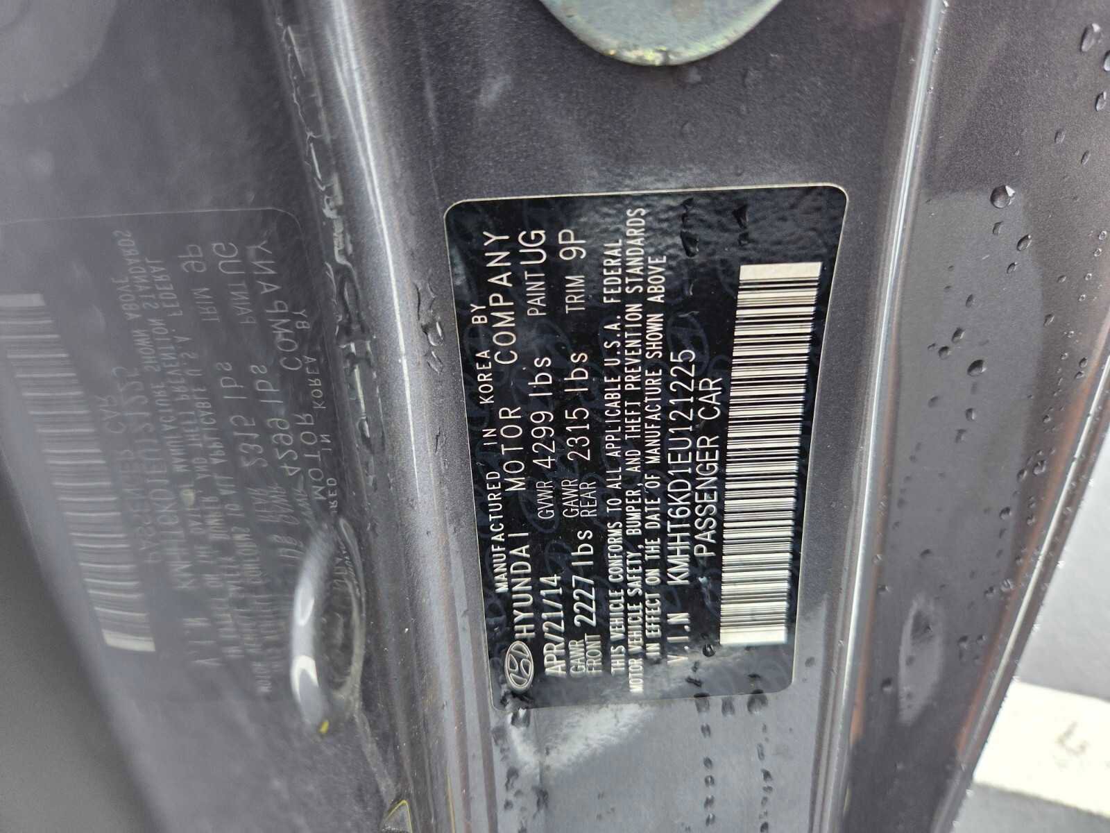 Used 2014 Hyundai Genesis 2.0T RWD image 24