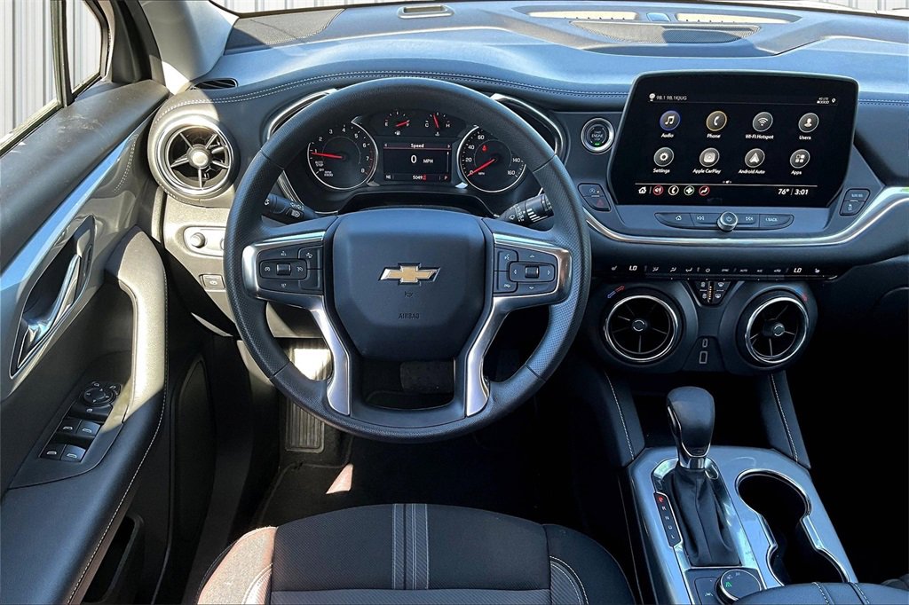 Used 2025 Chevrolet Blazer LT w/ Redline Edition image 2