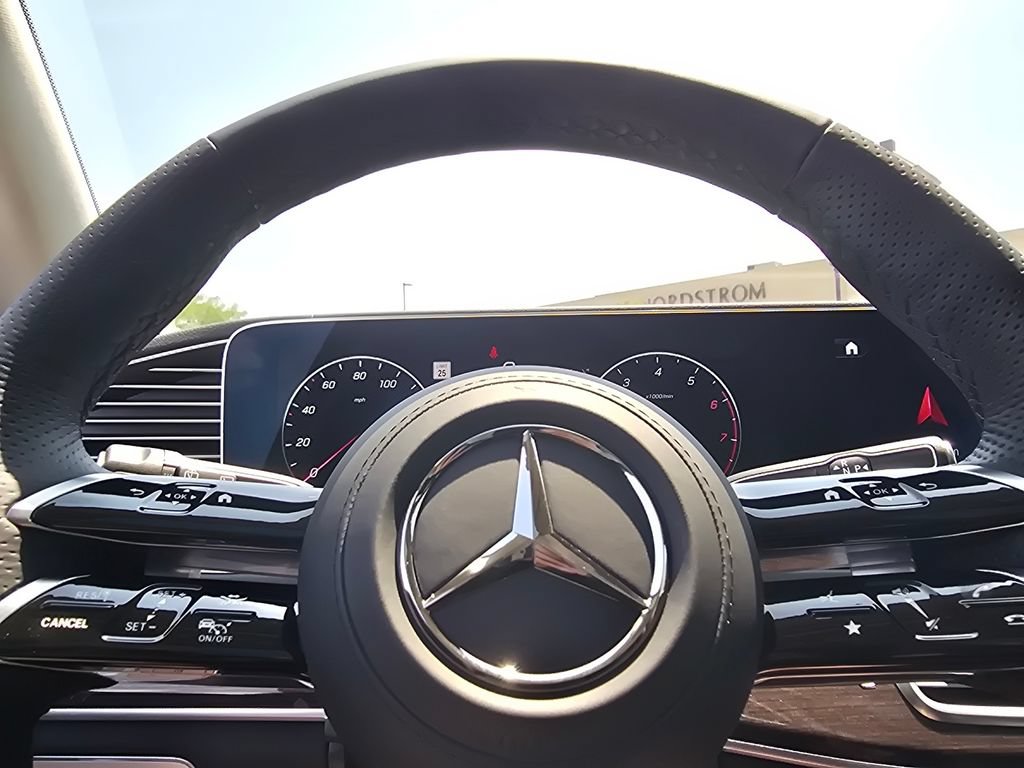New 2026 Mercedes-Benz GLS 450 4MATIC image 30