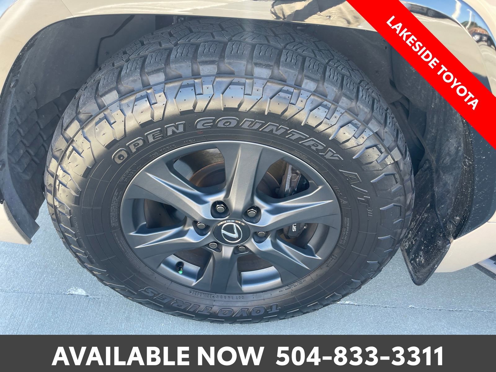 Used 2025 Lexus LX 700h Overtrail AWD/4WD image 14