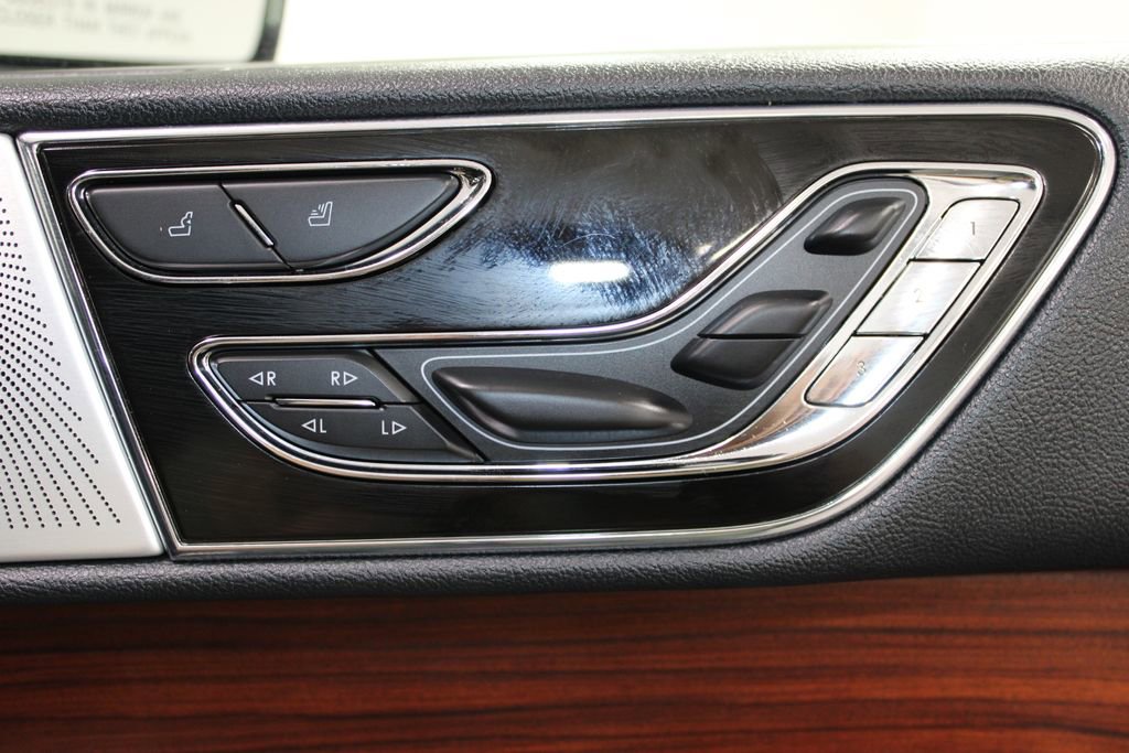 Used 2024 Lincoln Navigator Reserve image 31