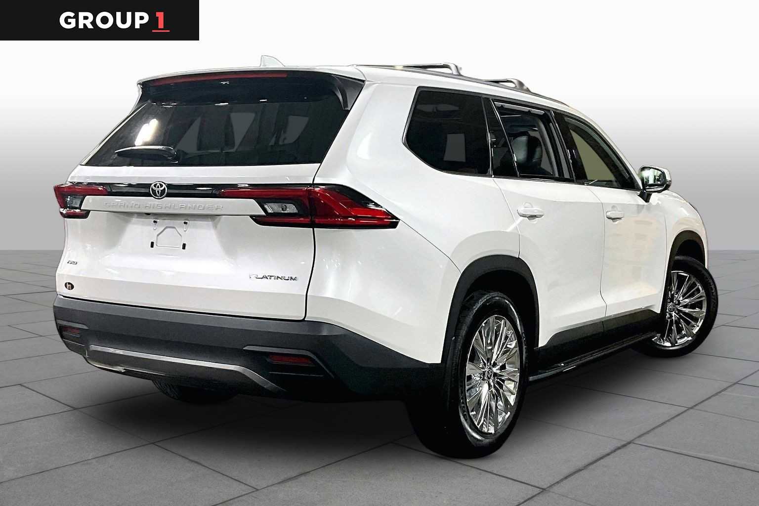 Certified 2024 Toyota Grand Highlander AWD image 13