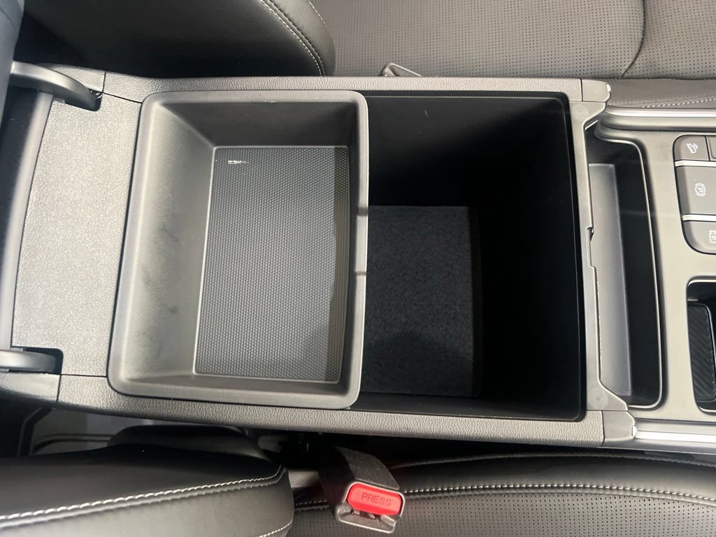 Certified 2025 Kia Sorento S w/ Panoramic Sunroof Package FWD image 24