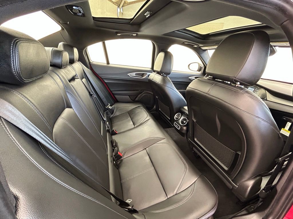 New 2025 Alfa Romeo Giulia w/ Driving Assist Package image 14