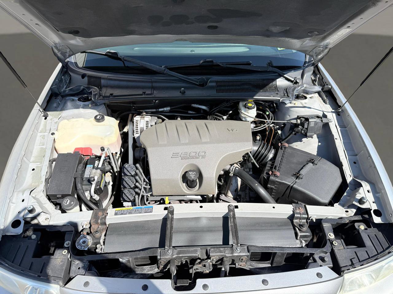 Used 2005 Buick Le Sabre Custom image 28