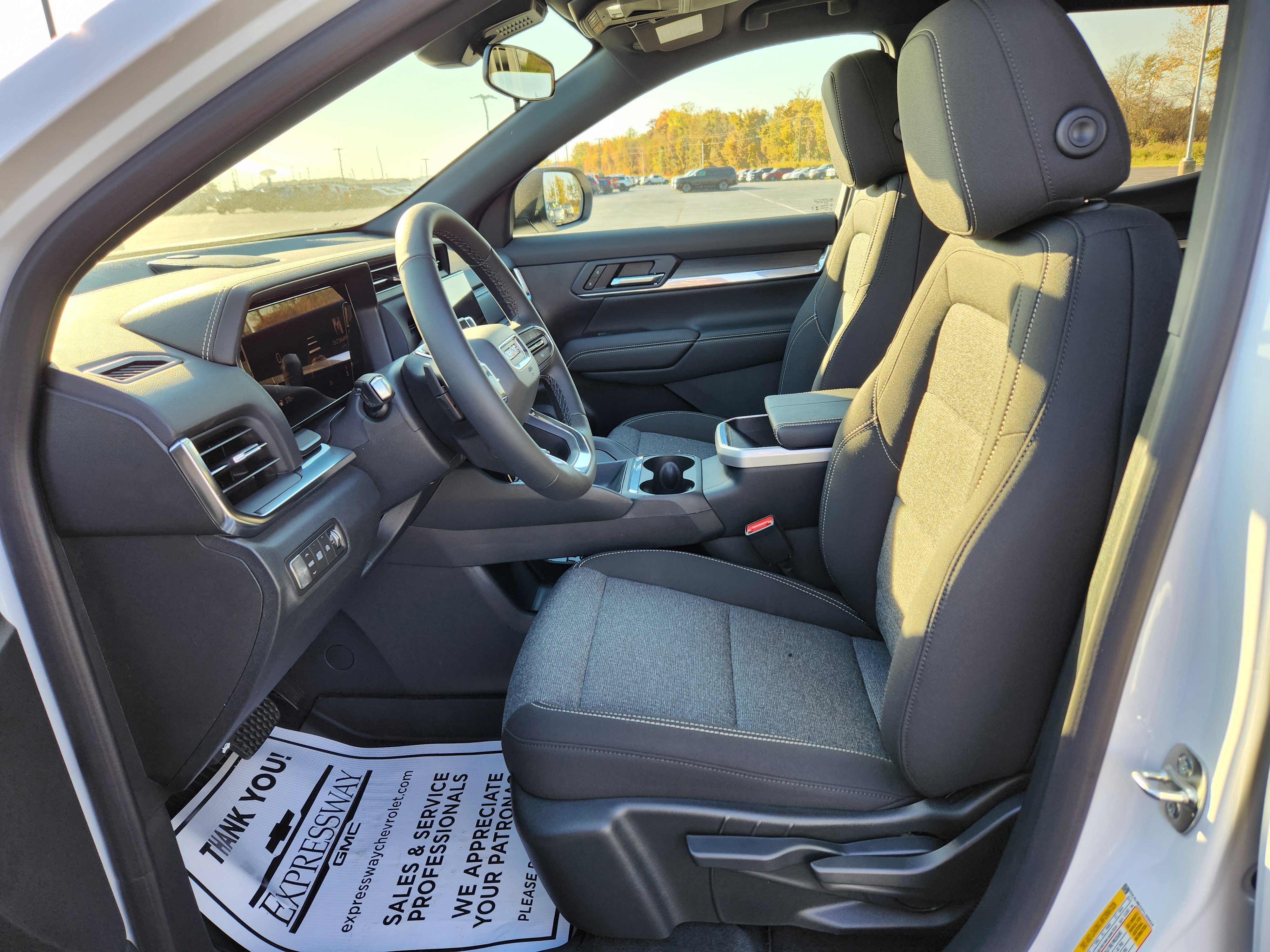 New 2026 GMC Terrain Elevation image 8