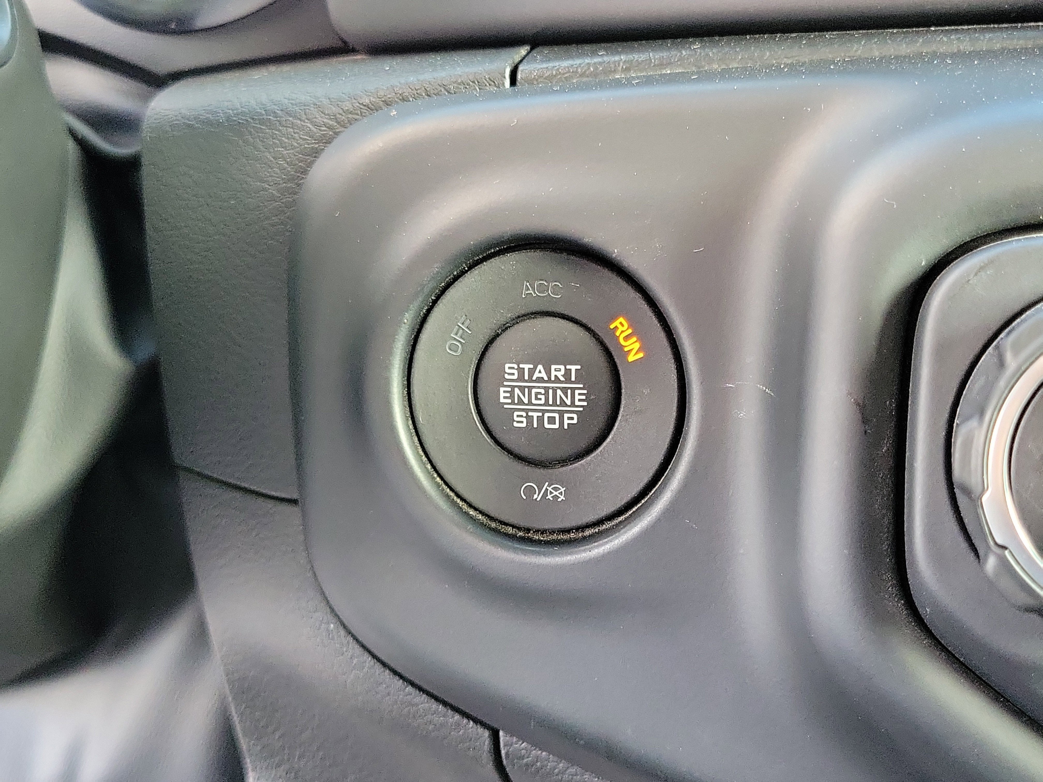 Used 2022 Jeep Wrangler Unlimited Rubicon image 28