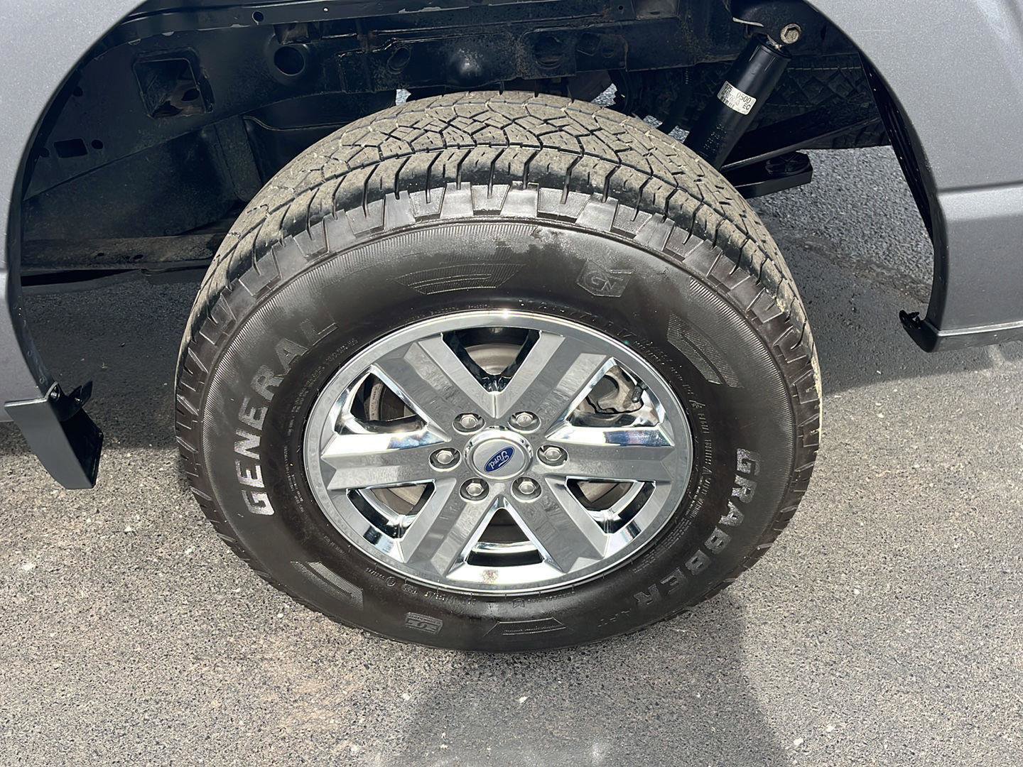 Used 2023 Ford F150 XLT w/ Trailer Tow Package image 34