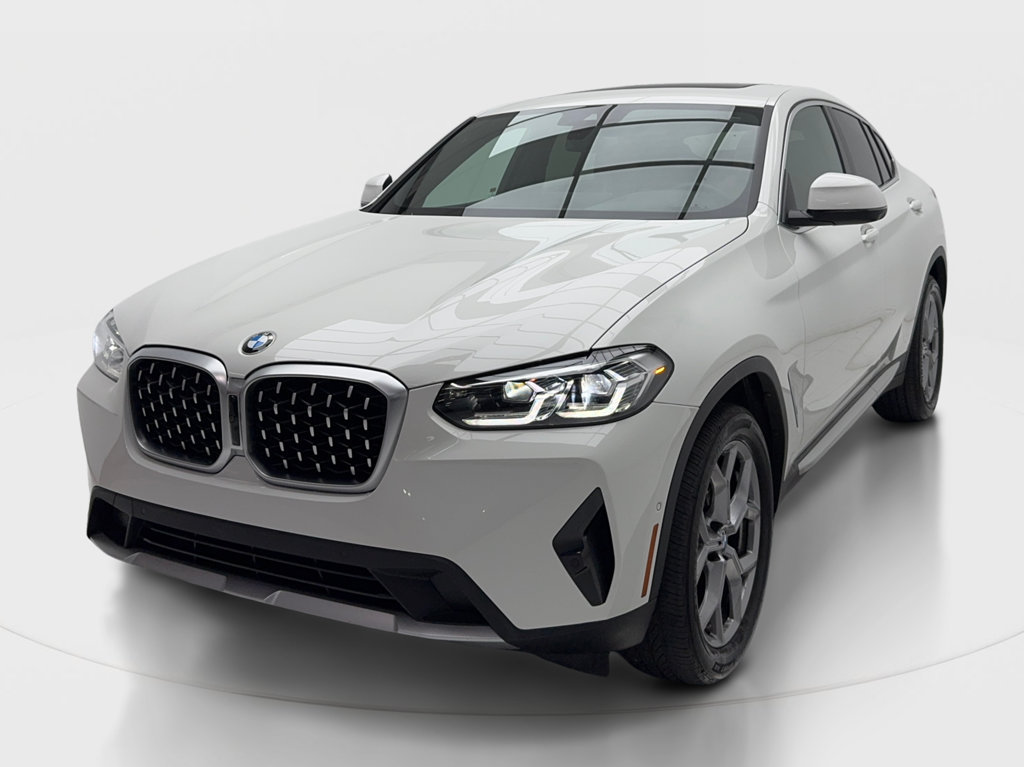 Used 2023 BMW X4 xDrive30i w/ Premium Package AWD/4WD image 5