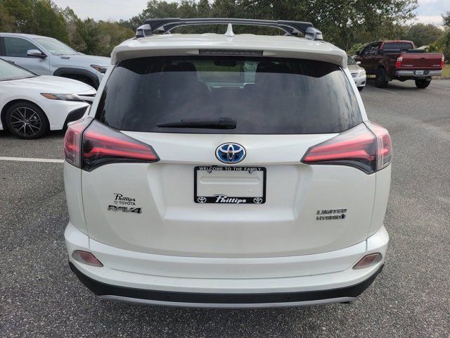 Used 2017 Toyota RAV4 Limited image 11