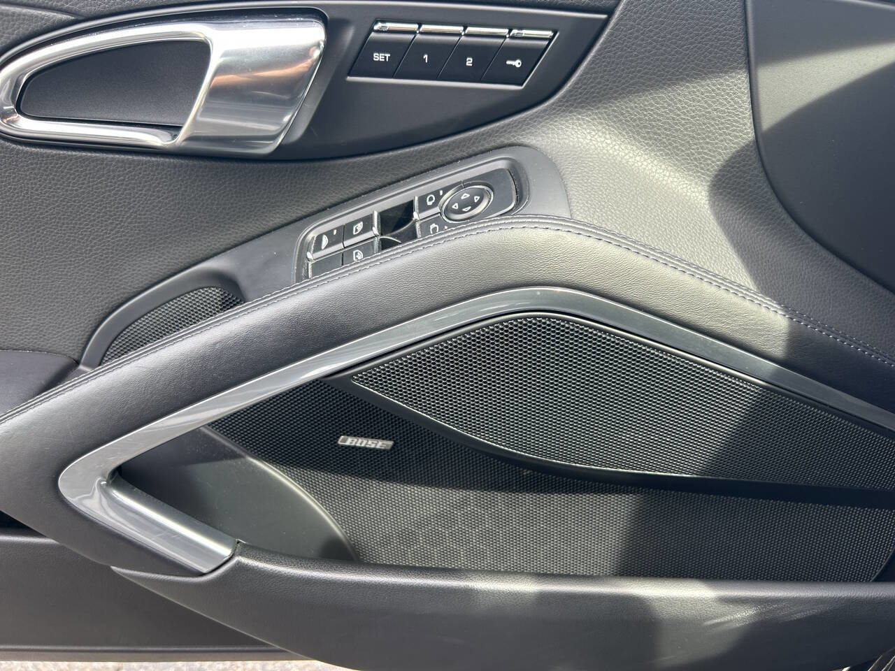 Used 2016 Porsche 911 Carrera S image 16