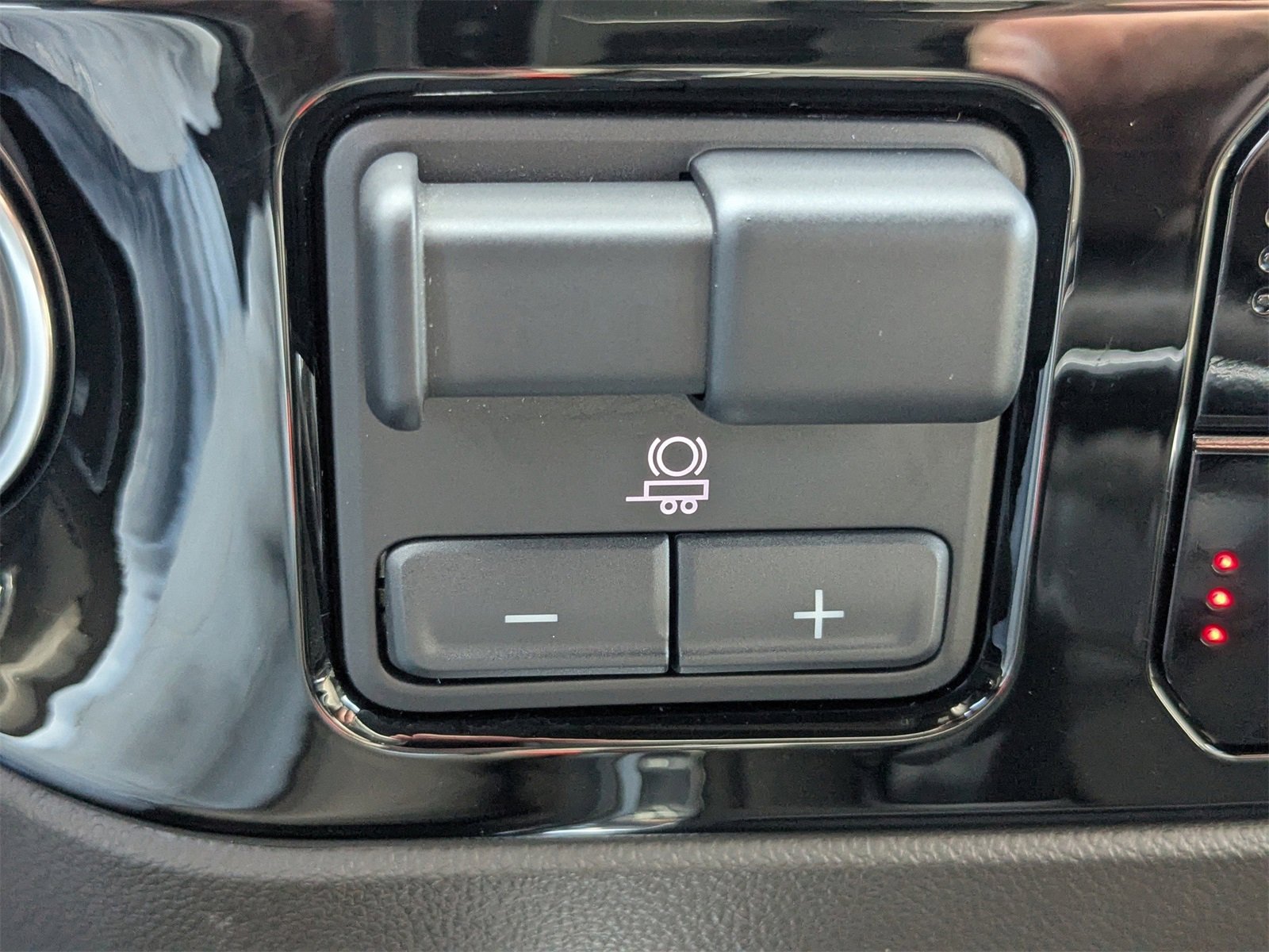 Used 2023 Chevrolet Silverado 1500 RST w/ Convenience Package II image 25