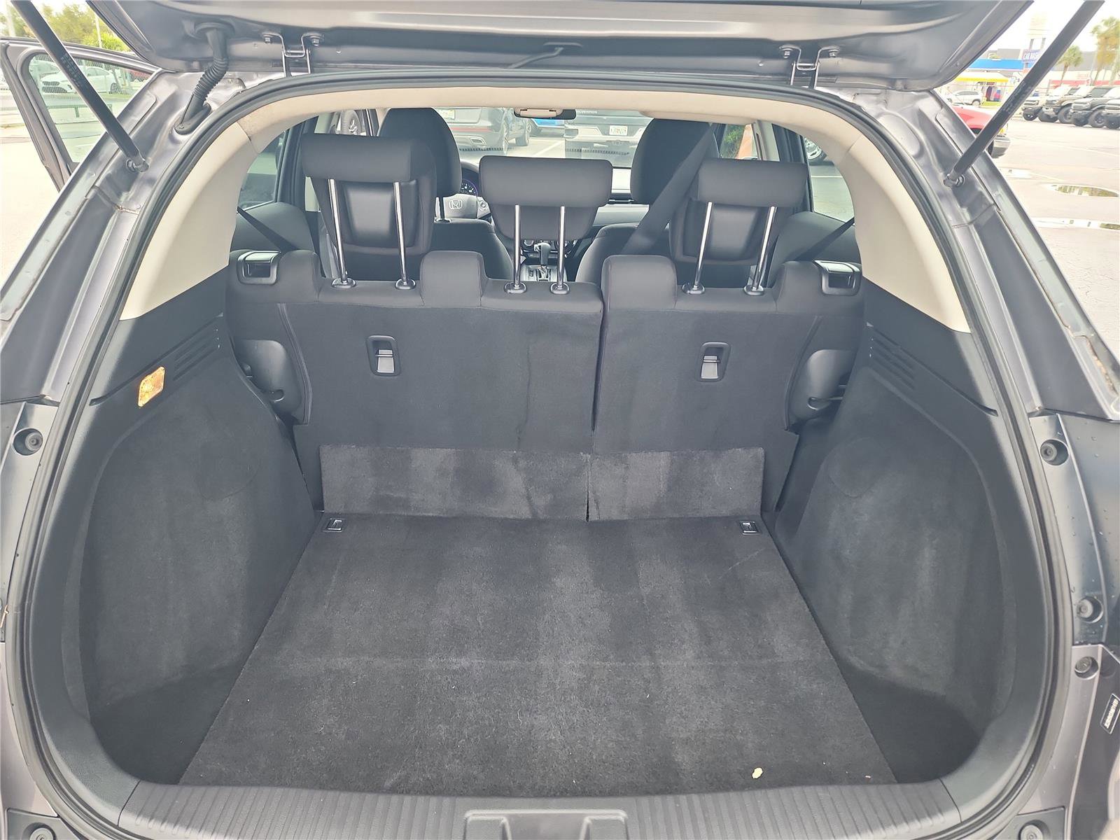 Used 2017 Honda HR-V LX image 23