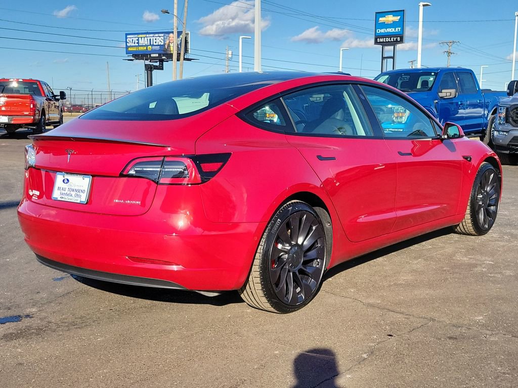 Used 2022 Tesla Model 3 Performance image 4