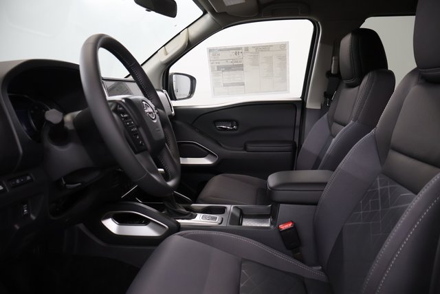 New 2026 Nissan Frontier SV w/ SV Convenience Package AWD/4WD image 11