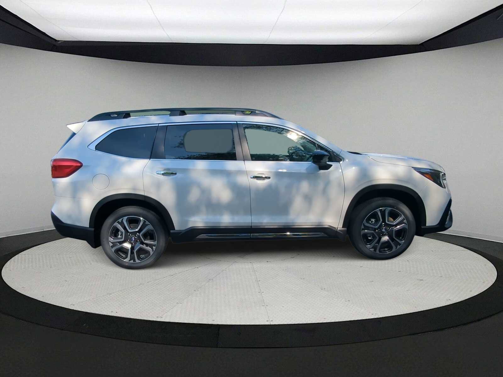 New 2025 Subaru Ascent Touring image 9
