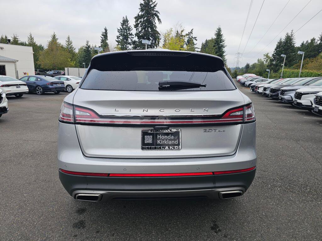 Used 2019 Lincoln Nautilus Select AWD/4WD image 6