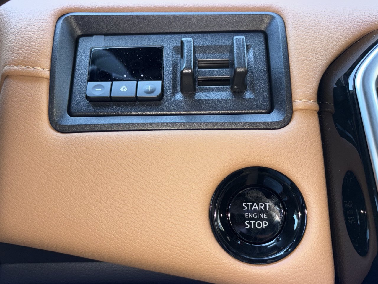 New 2026 Nissan Armada Platinum Reserve AWD/4WD image 7