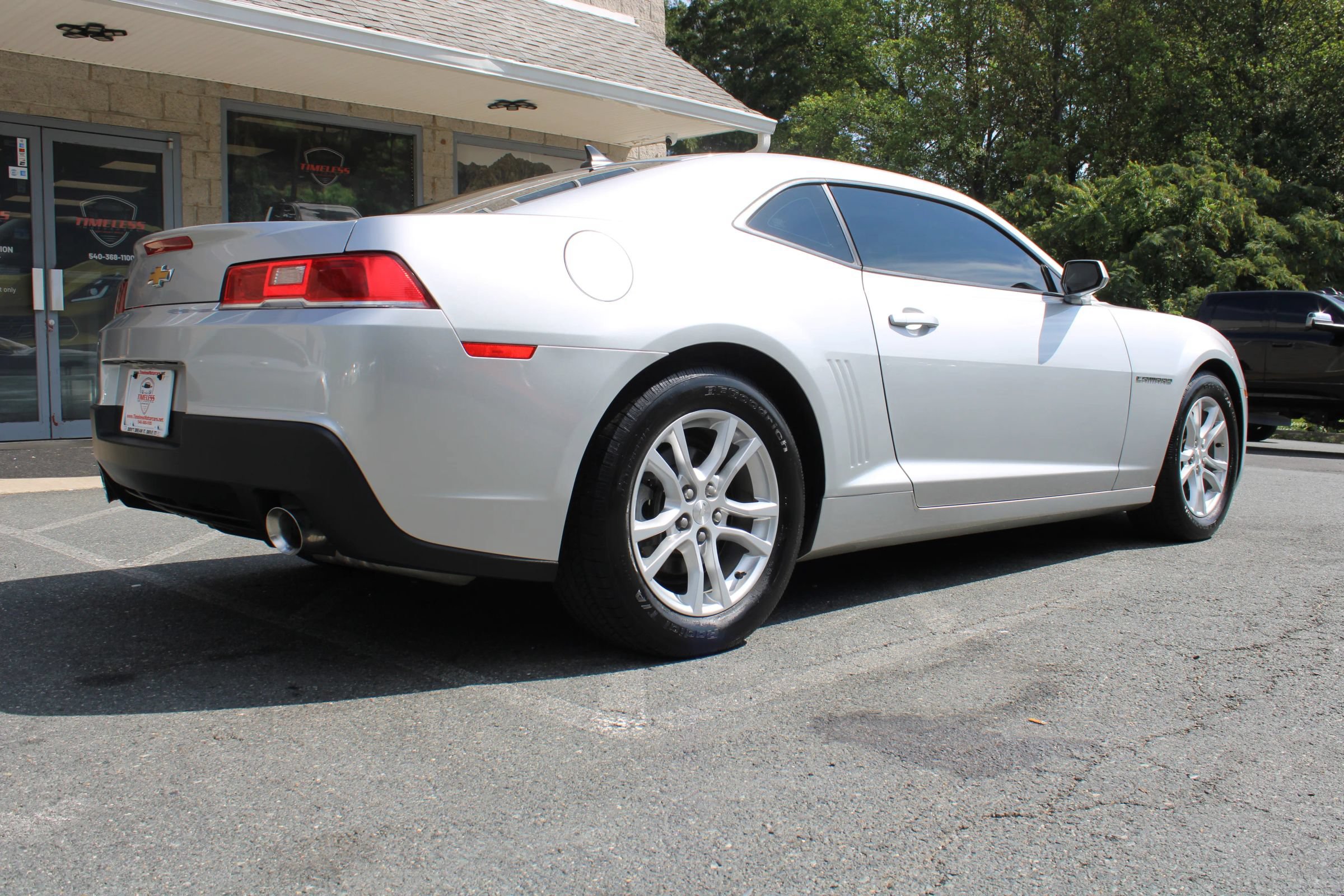 Used 2015 Chevrolet Camaro LS RWD image 7
