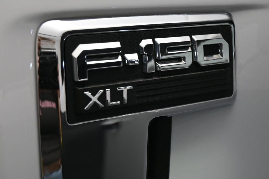 Used 2023 Ford F150 XLT w/ XTR Package AWD/4WD image 27