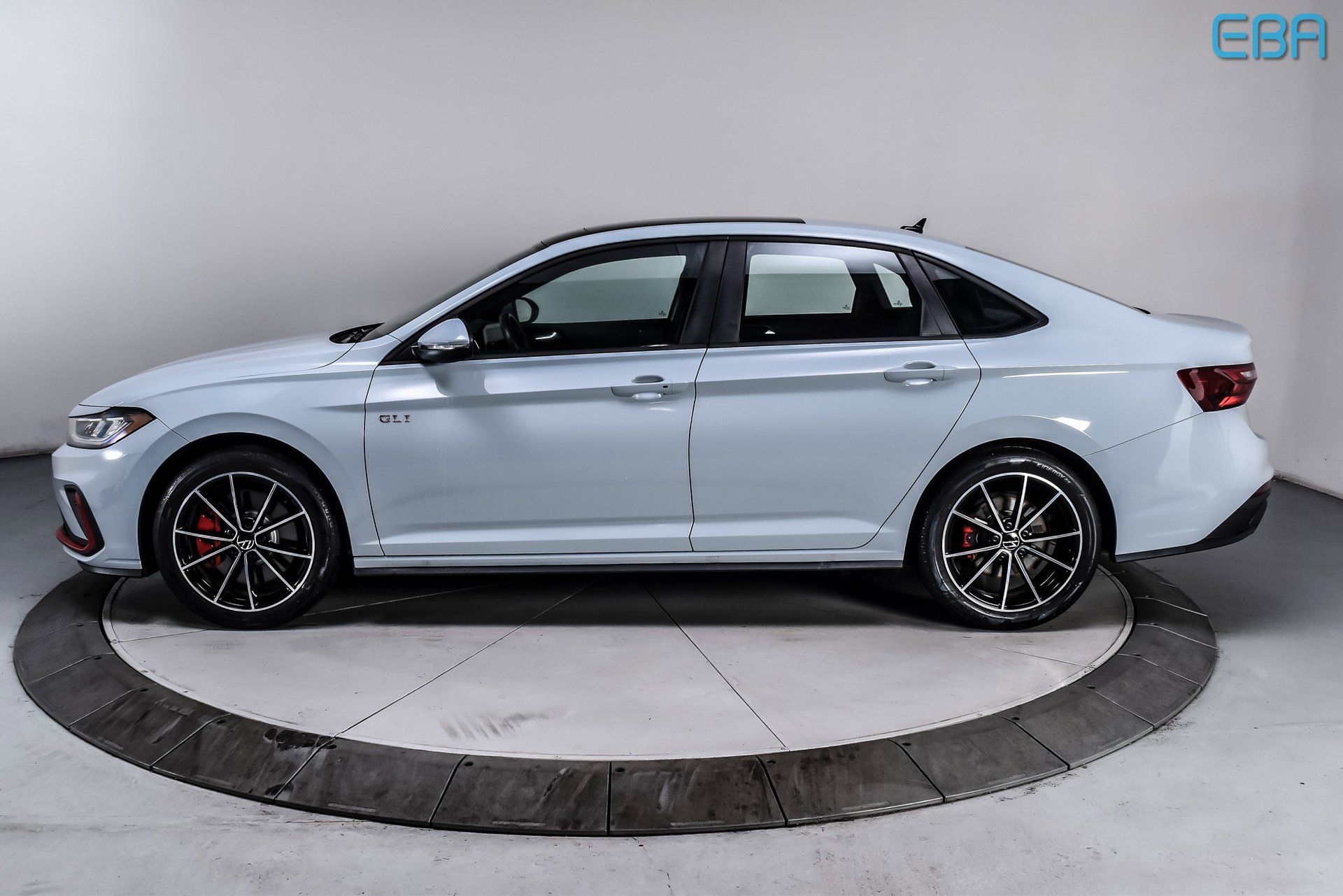 Used 2025 Volkswagen Jetta GLI Autobahn image 3